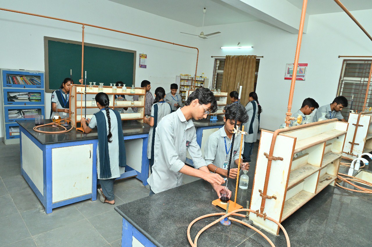 Pramana College Raichur Admissions PU Campus Building